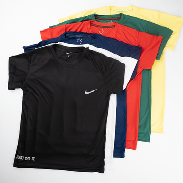 NIKE T-shirt