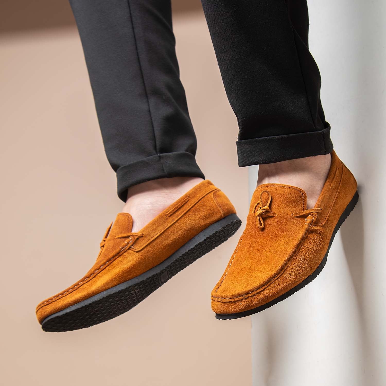 Chamois Suede- M11
