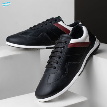M17 Sneaker