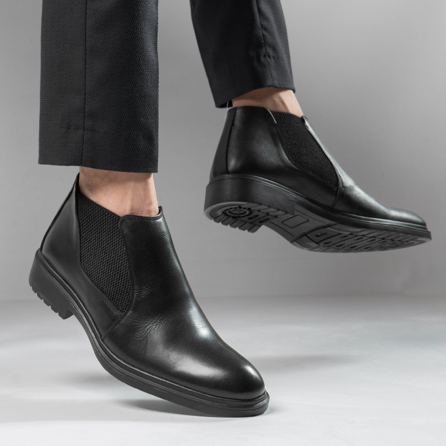 Genuine leather Boots M16