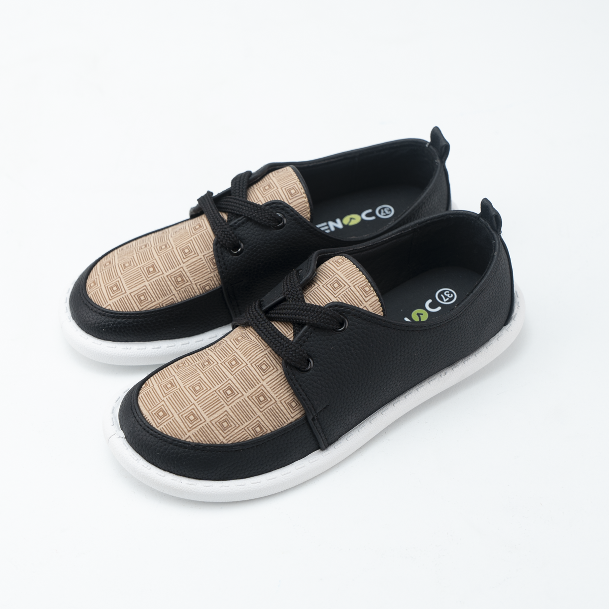 Flat Slip-On