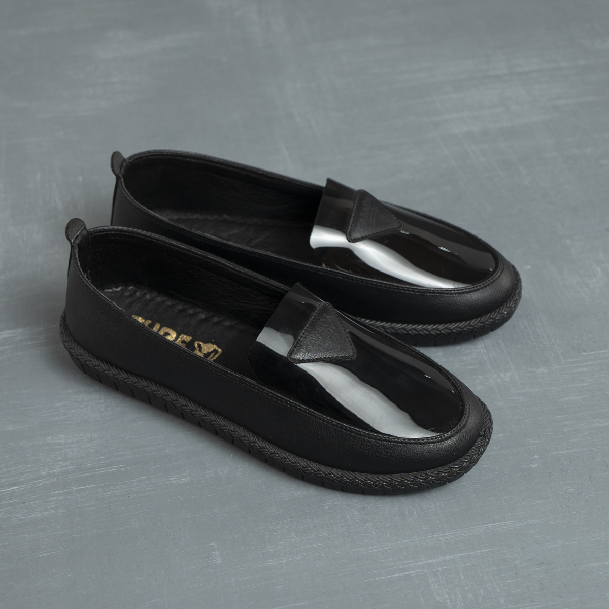 Crocodile Slip-On