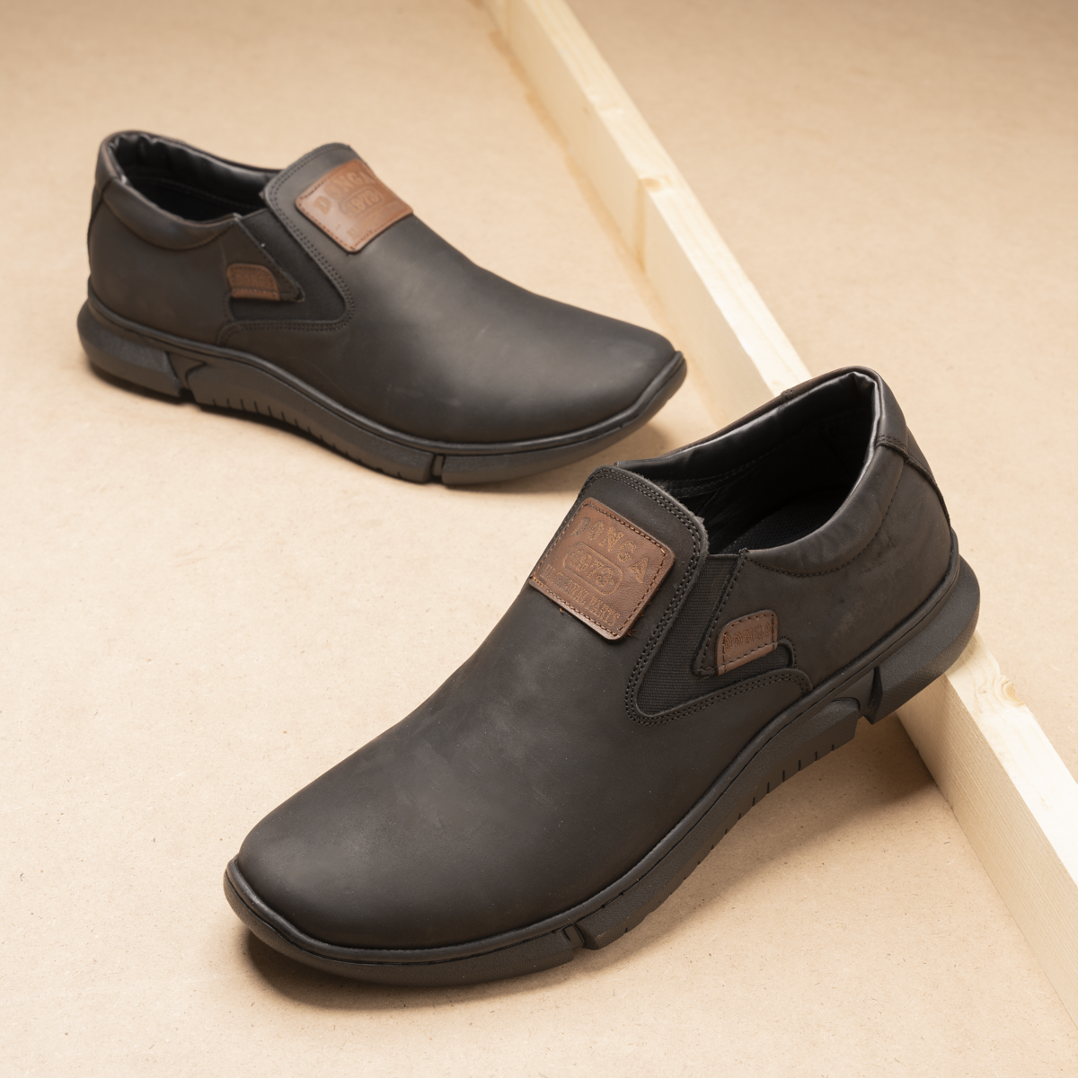 Genuine leather D8