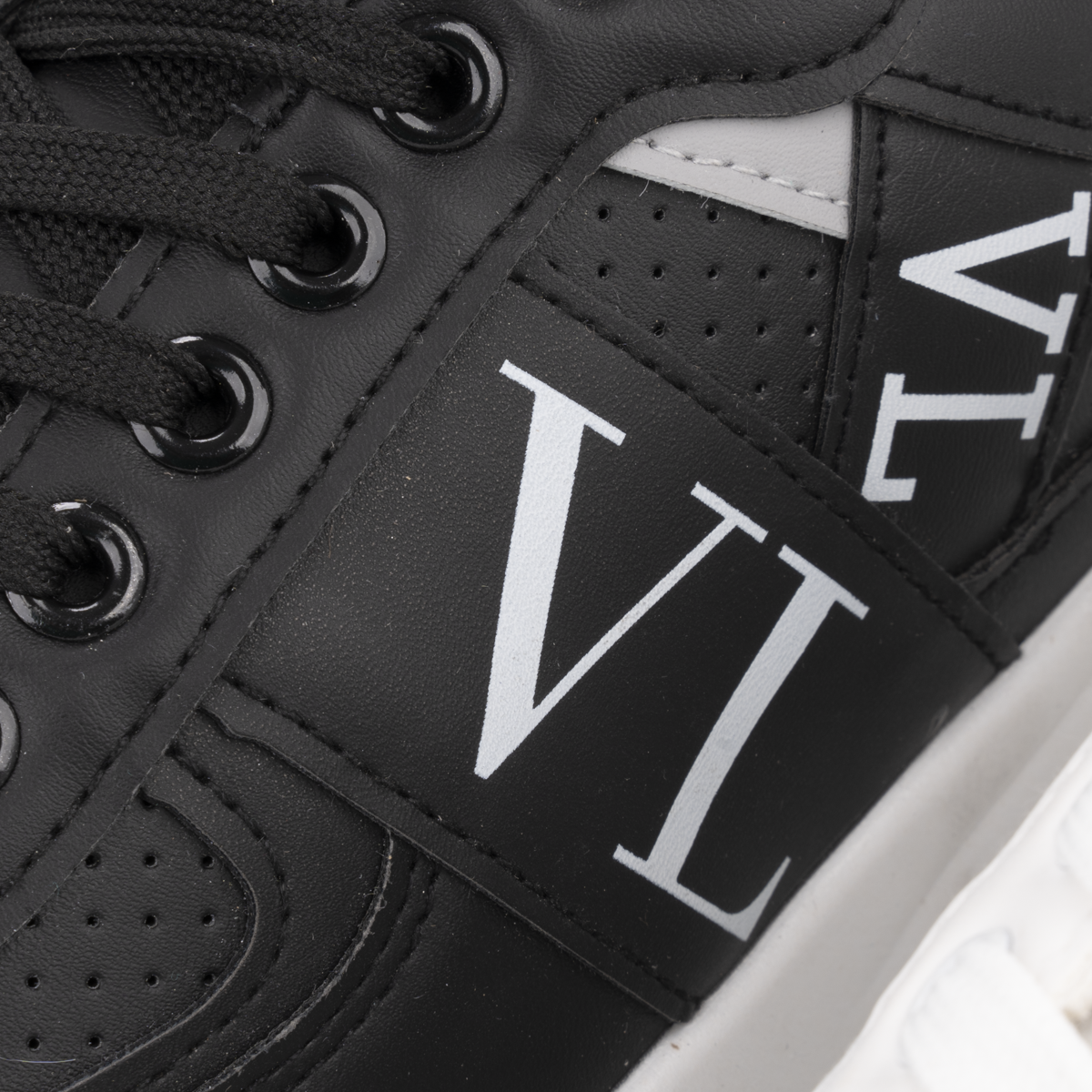 Men’s Sneakers G005