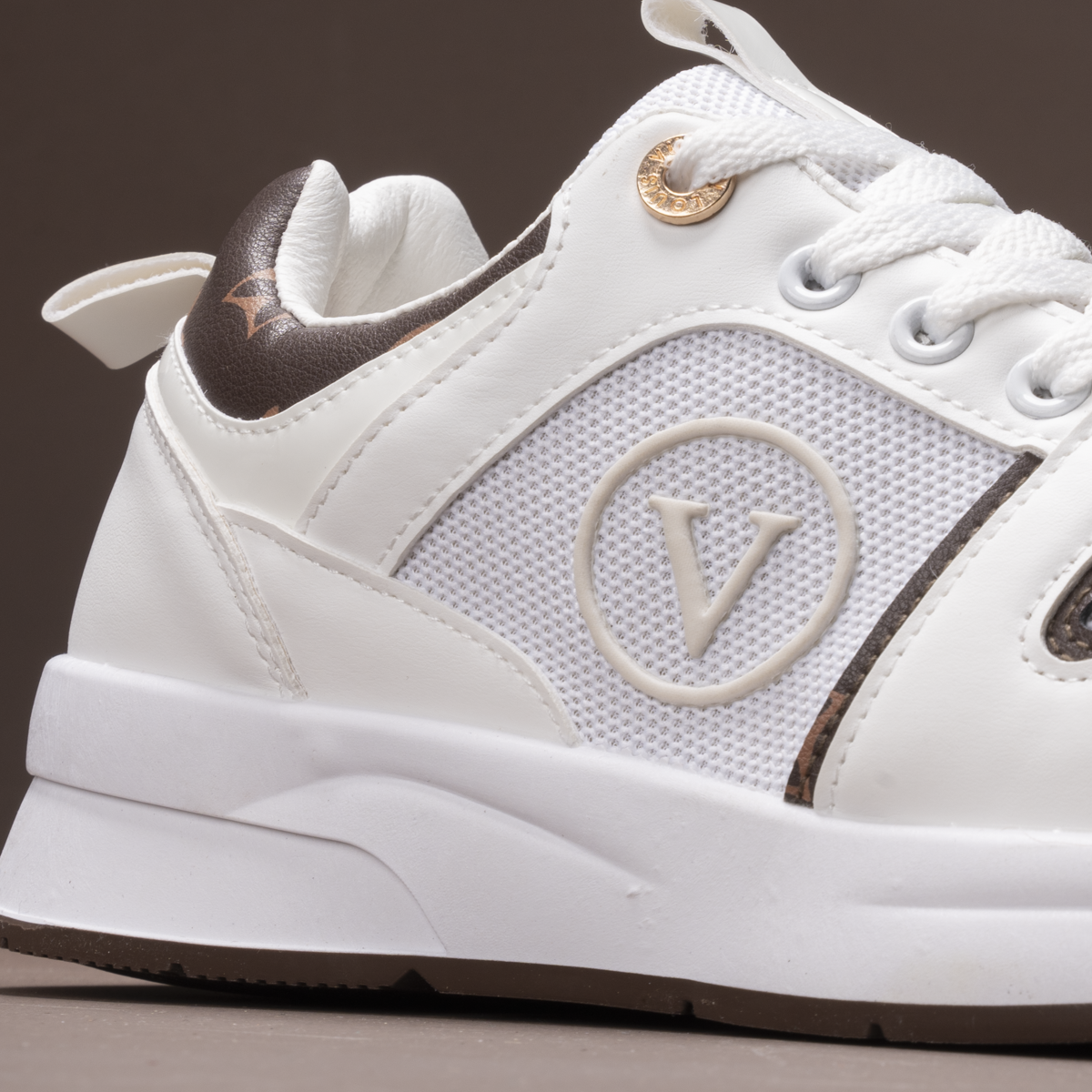 Men’s Sneakers G004