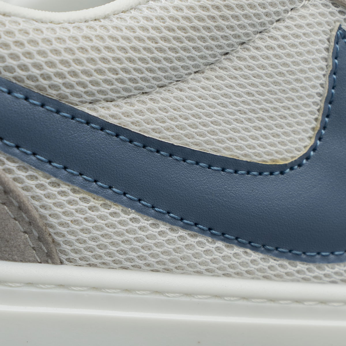 VEL15 Sneakers