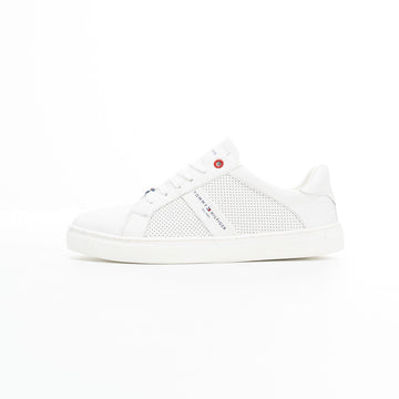 TO Sneakers V25