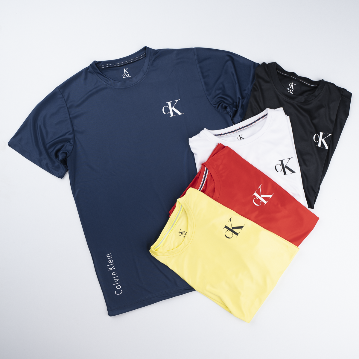 Calvin Klein T-shirt