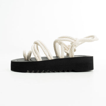 Sandal