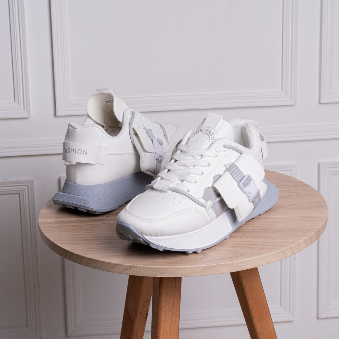 Fash Kick Sneakers For Women