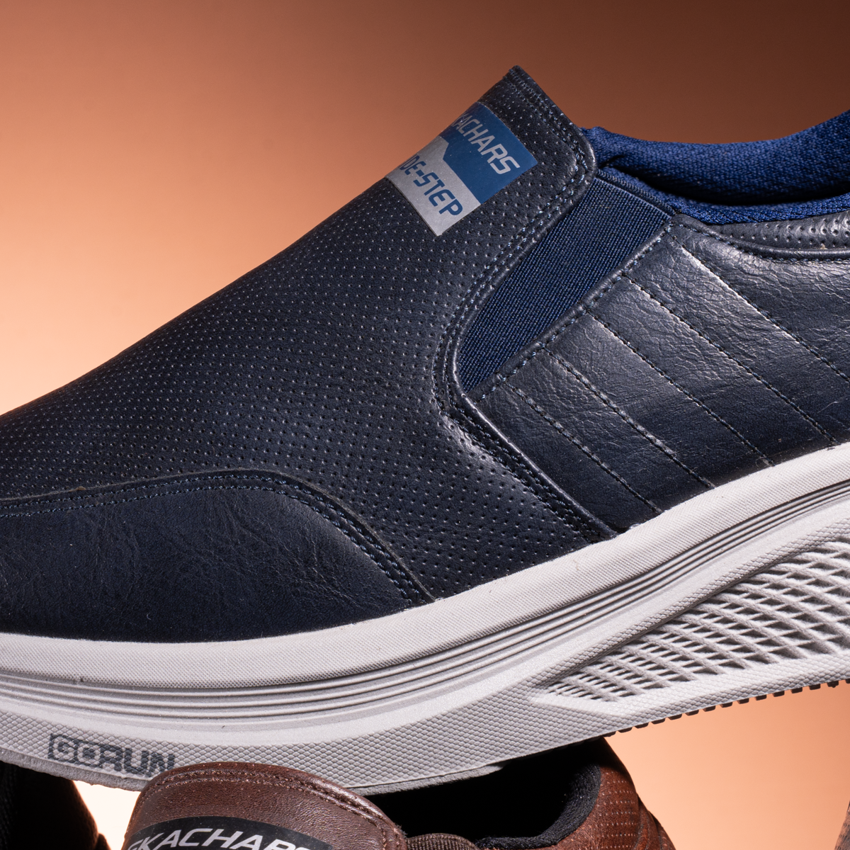 Glide Step Leather Skechers