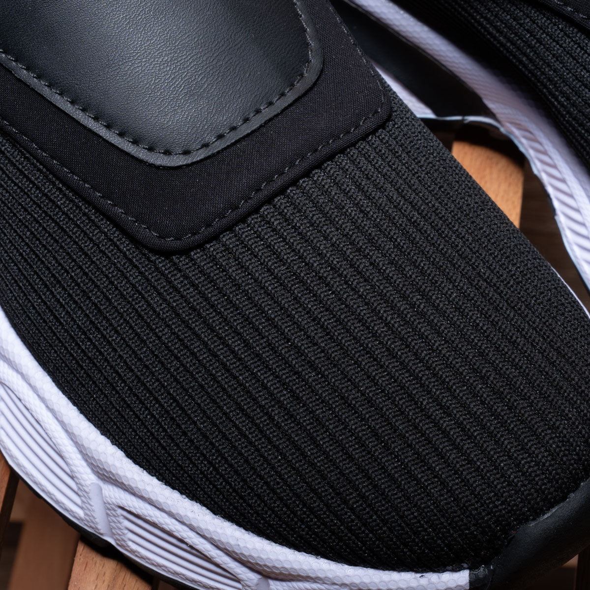 BOSS Slip-on