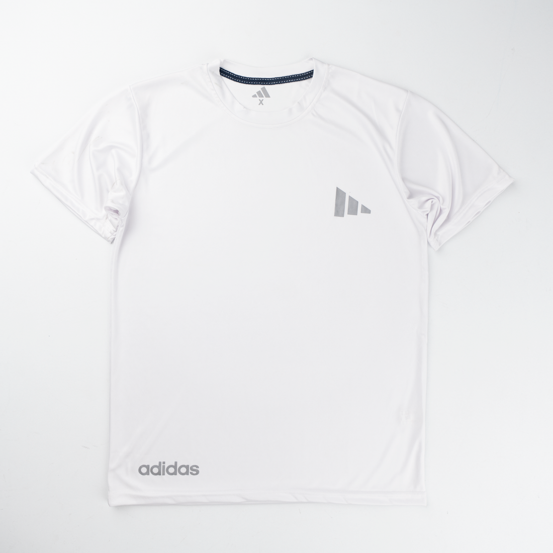ADIDAS T-shirt