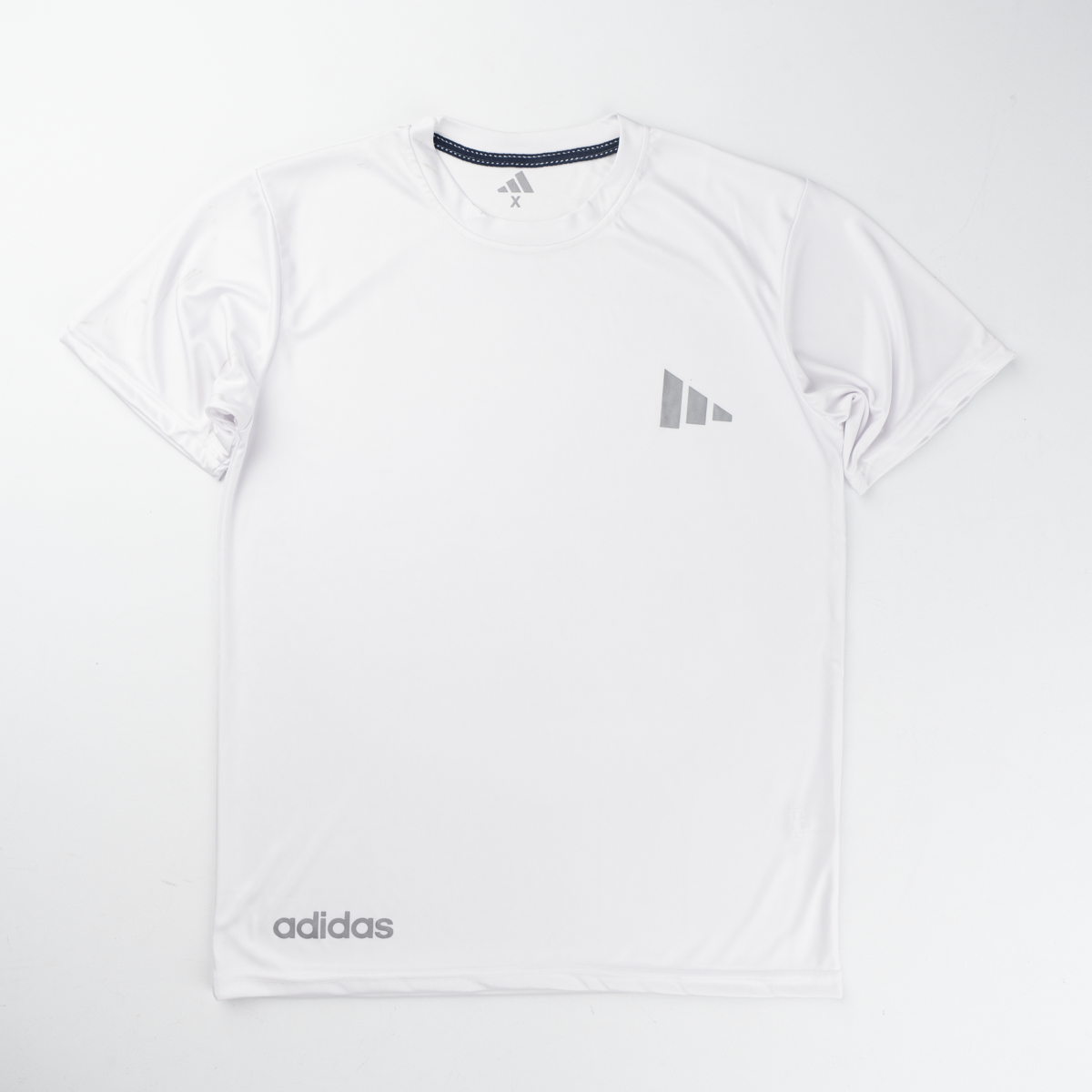 ADIDAS T-shirt