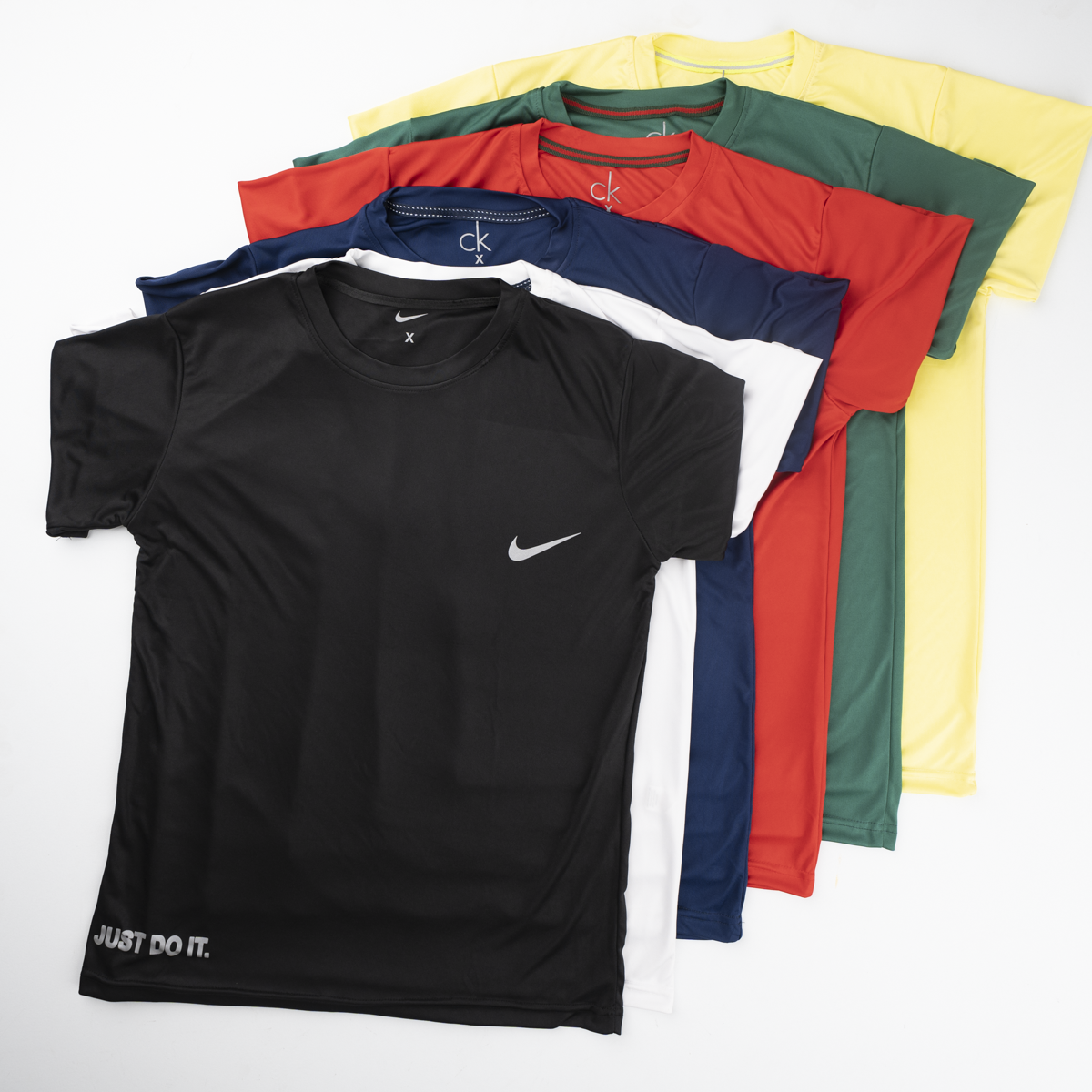 NIKE T-shirt